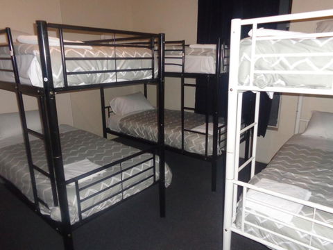Adelaide Backpackers And Travellers Inn - Lennox Head Accommodation 1