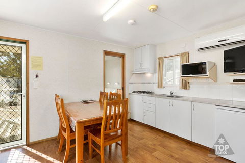 Gawler Caravan Park - Lennox Head Accommodation 11