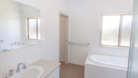 Golfers Paradise (18th Tee) - 52 Huntingdale Drive - Lennox Head Accommodation 3