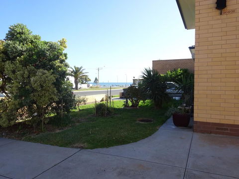 Aurora Holiday Apartment @West Beach - Lennox Head Accommodation 32