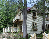 Aldgate Creek Cottage Bed and Breakfast