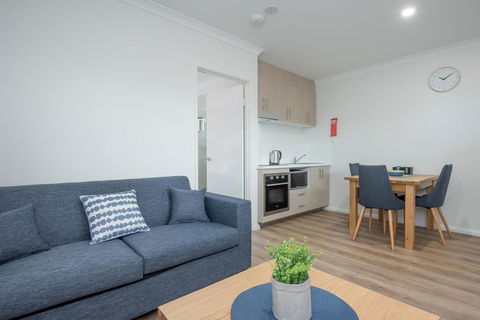 Jurien Bay Motel Apartments - Lennox Head Accommodation 6