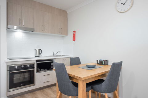 Jurien Bay Motel Apartments - Lennox Head Accommodation 12