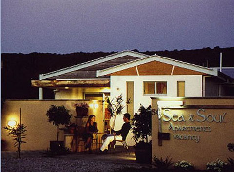 Sea & Soul Beachside Apartments - Lennox Head Accommodation 6