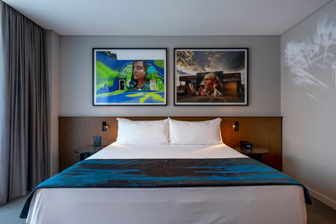 The Adnate Perth - Art Series - Lennox Head Accommodation 13