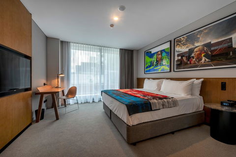 The Adnate Perth - Art Series - Lennox Head Accommodation 11