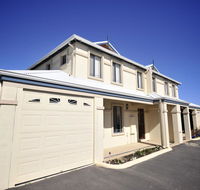Palm Beach Manor - Lennox Head Accommodation