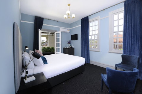 The Stirling Arms Hotel - Lennox Head Accommodation 11