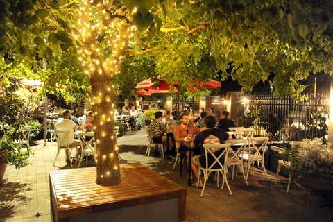 The Stirling Arms Hotel - Lennox Head Accommodation 2