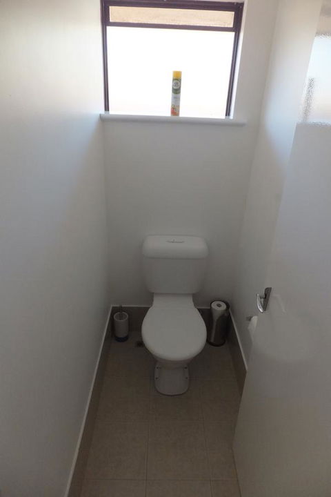 Ocean Beach Chalet 18 - Lennox Head Accommodation 19