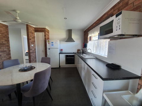 Ocean Beach Chalet 18 - Lennox Head Accommodation 2