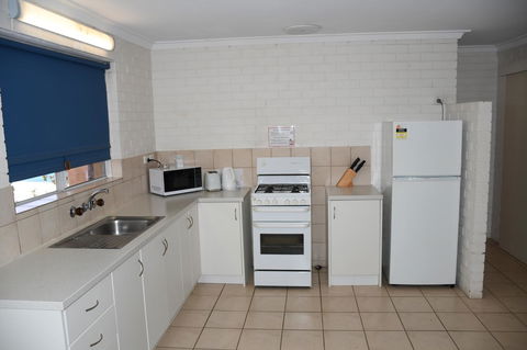 Kalbarri Seafront Villas - Lennox Head Accommodation 19