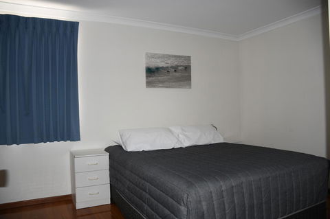 Kalbarri Seafront Villas - Lennox Head Accommodation 1