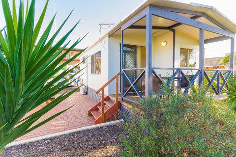 BIG4 Bunbury Riverside Holiday Park - Lennox Head Accommodation 12