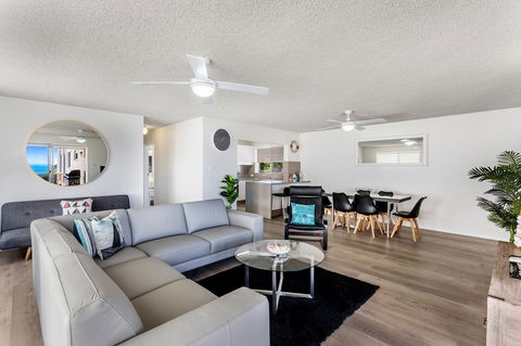 Laman Lodge, Unit 2, 15 Laman Street - Lennox Head Accommodation 3