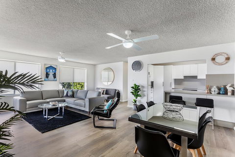 Laman Lodge, Unit 2, 15 Laman Street - Lennox Head Accommodation 2