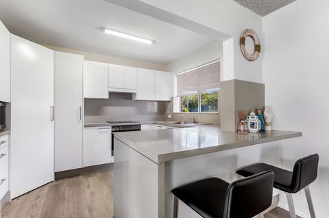 Laman Lodge, Unit 2, 15 Laman Street - Lennox Head Accommodation 6