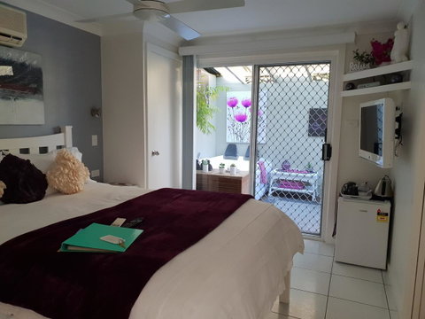 Nelson Bay Bed & Breakfast - Lennox Head Accommodation 2