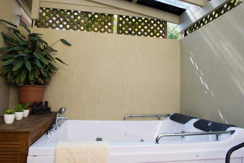 Nelson Bay Bed & Breakfast - Lennox Head Accommodation 28