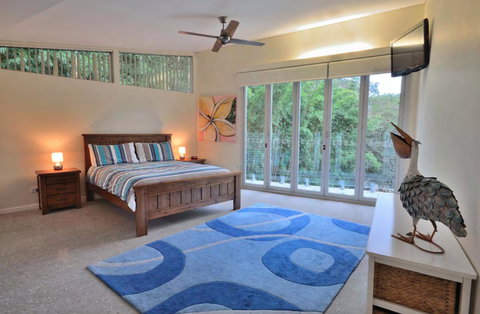 Crescent Head Spa Villa - Lennox Head Accommodation 2