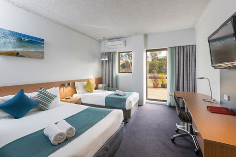 Metro Hotel Miranda - Lennox Head Accommodation 0