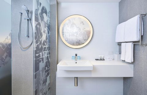 Holiday Inn Express Sydney Airport, An IHG Hotel - Lennox Head Accommodation 22