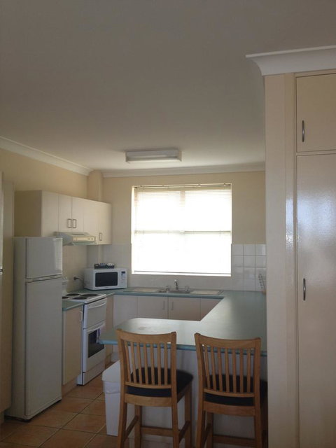 Oxley Cove Holiday Apartment - Lennox Head Accommodation 2