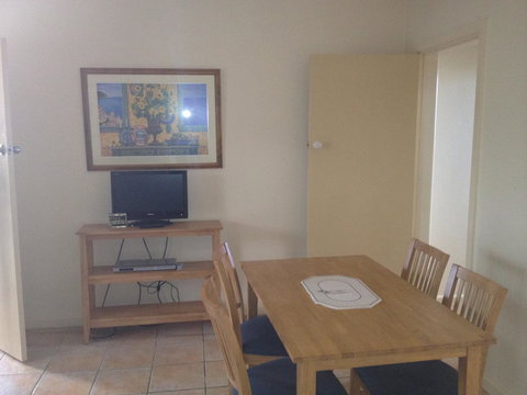 Oxley Cove Holiday Apartment - Lennox Head Accommodation 9