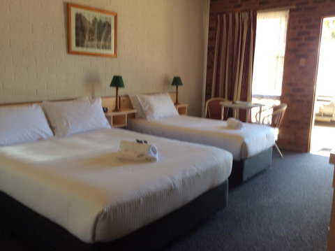 Bega Downs Motor Inn - Lennox Head Accommodation 2