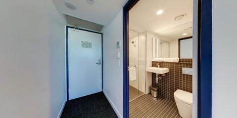 Ibis Budget Sydney Airport - Lennox Head Accommodation 11