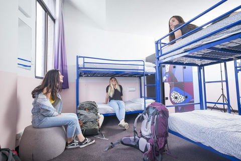 YHA Sydney Central - Lennox Head Accommodation 40