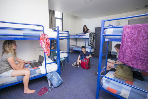 YHA Sydney Central - Lennox Head Accommodation 14
