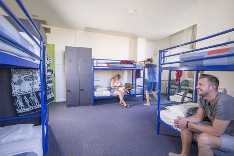 YHA Sydney Central - Lennox Head Accommodation 12