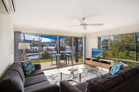 Sails Luxury Apartments Merimbula - Lennox Head Accommodation 14