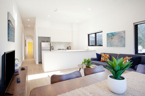 Stylish Apartment With Garage Near Bondi Beach - Lennox Head Accommodation 9