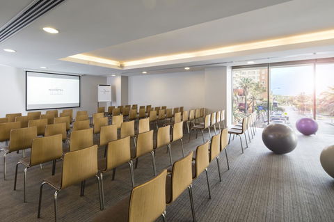 Novotel Newcastle Beach - Lennox Head Accommodation 17