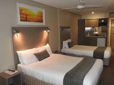 Manly Paradise Motel & Apartments - Lennox Head Accommodation 1