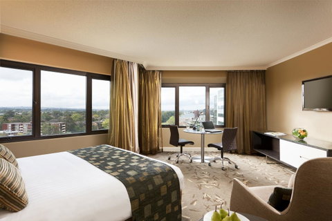 PARKROYAL Parramatta - Lennox Head Accommodation 7