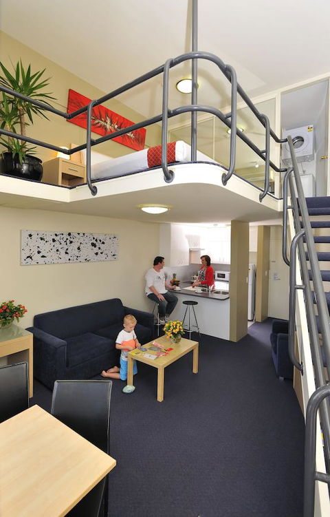 Metro Apartments On Darling Harbour - Lennox Head Accommodation 4