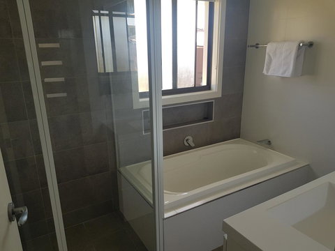 Golden Hill Cottage - Lennox Head Accommodation 5