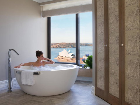Four Seasons Hotel Sydney - Lennox Head Accommodation 39