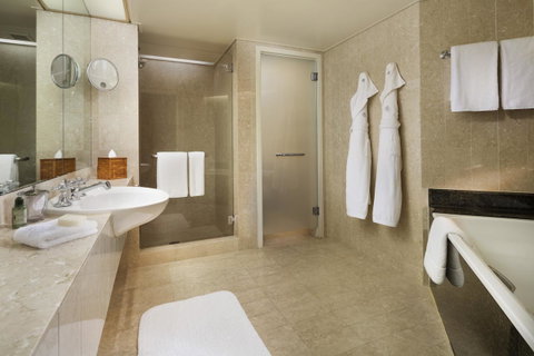Four Seasons Hotel Sydney - Lennox Head Accommodation 42