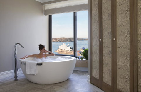 Four Seasons Hotel Sydney - Lennox Head Accommodation 35