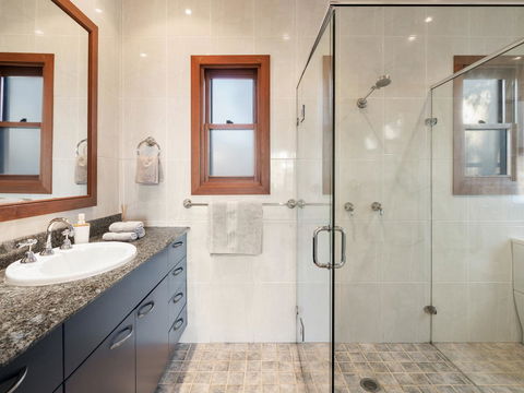 The Beach House Terrigal - Lennox Head Accommodation 11