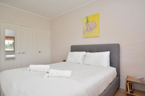 JE Guesthouse, Central To All The Hunter Valley Has To Offer - Lennox Head Accommodation 24