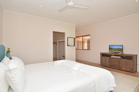JE Guesthouse, Central To All The Hunter Valley Has To Offer - Lennox Head Accommodation 34