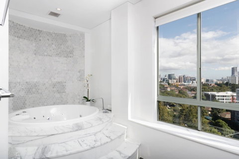 Rydges Parramatta - Lennox Head Accommodation 8
