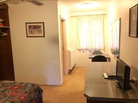 Cooma Motor Lodge Motel - Lennox Head Accommodation 23