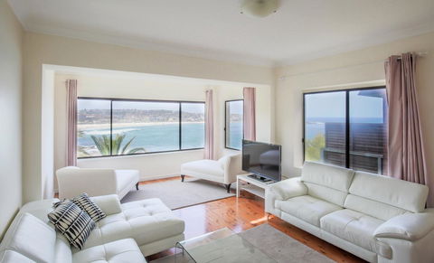 Ultimate Bondi Escape #2 - A Bondi Beach Holiday Home - Lennox Head Accommodation 2
