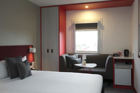 Ibis Sydney Airport - Lennox Head Accommodation 10